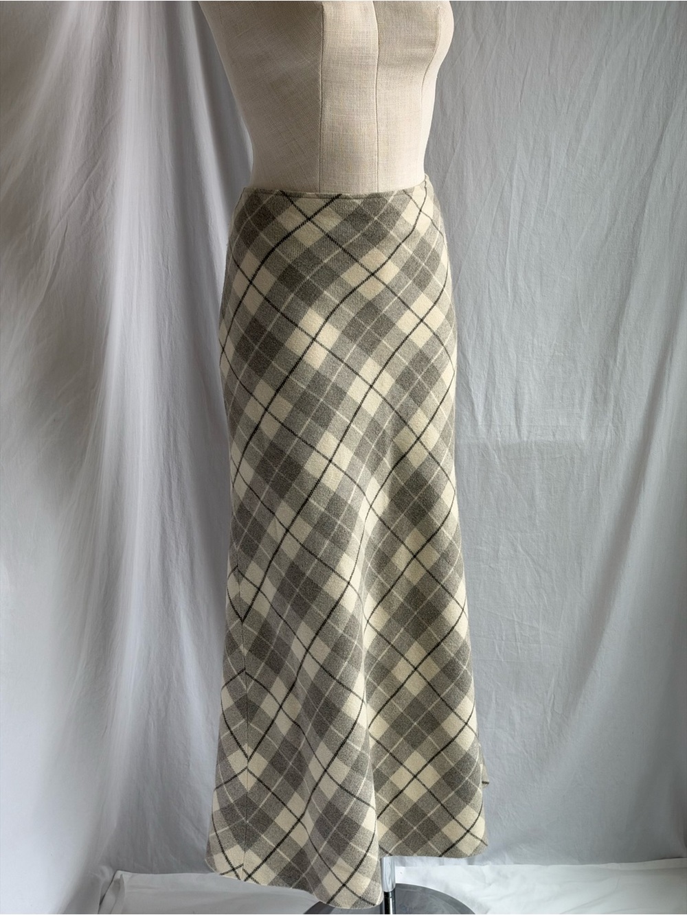 Vintage 90s RALPH Ralph Lauren Tartan Label Plaid Bias Cut A-Line Skirt | Size 8 - Picture 3 of 13
